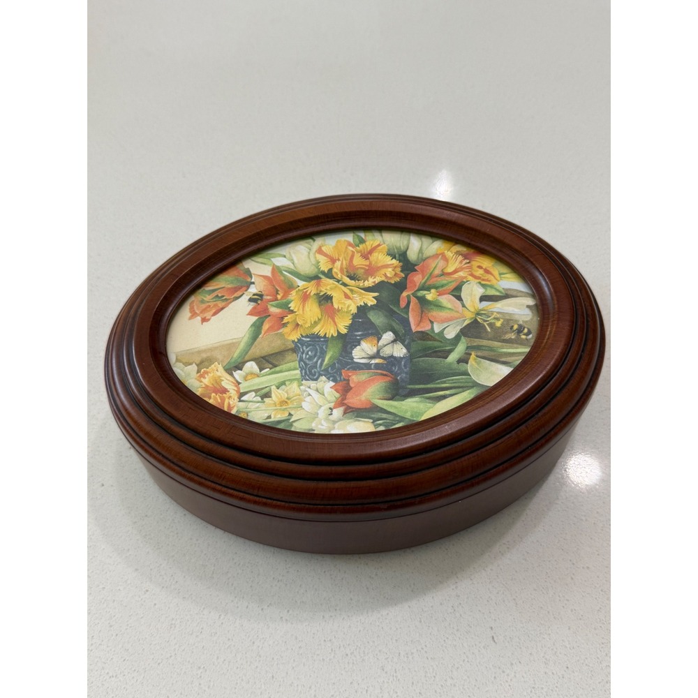 Vtg Sankyo Musical‎ Jewelry Box Oval Wood Floral Frame What a Wonderful World